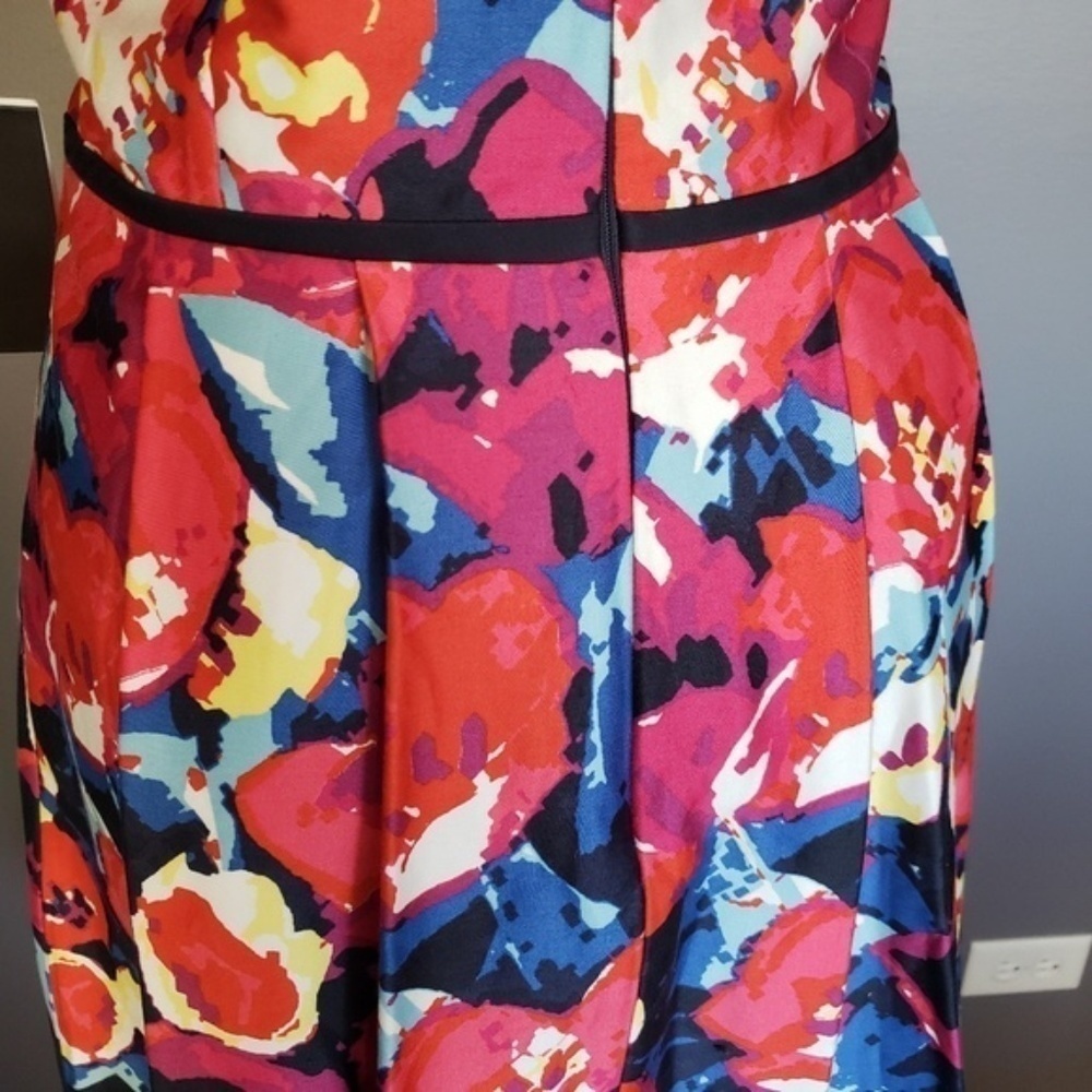 NWT Adrianna Papell Vibrant Print Sleeveless Dress - Picture 5 of 8
